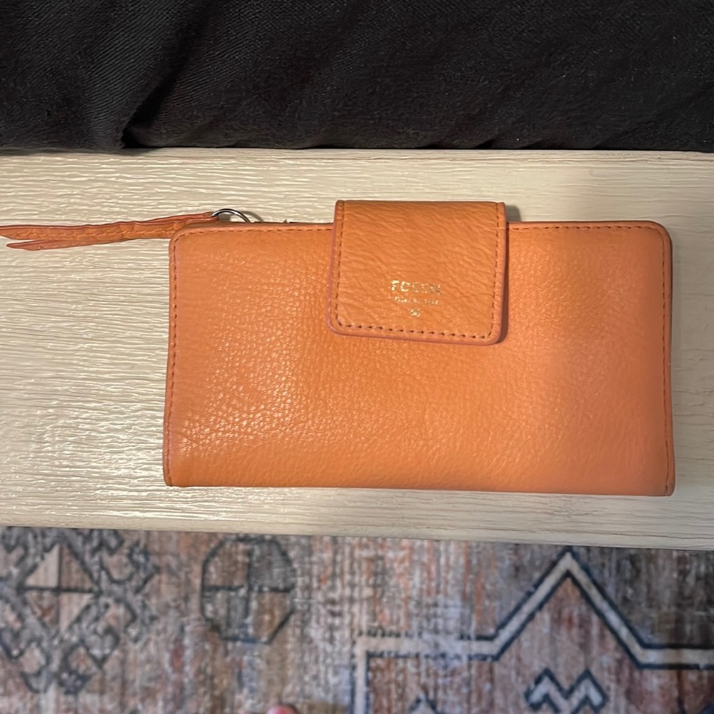 Fossil wallet